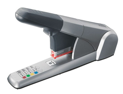 AGRAFEUSE LEITZ HEAVY DUTY 5551 140X75X300MM 80 FEUILLES CASSETTES D'AGRAFES K6 K8 K10 ET K12 COLORIS ARGENT