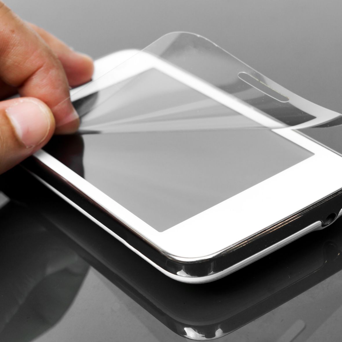 FILM ANTICHOC/ANTI LUMIERE BLEUE HYDROGEL POUR SMARTPHONE